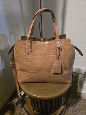 Croc-Embossed Satchel Handbag in Light Tan